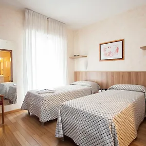 Aparthotel Desenzano, Milaan